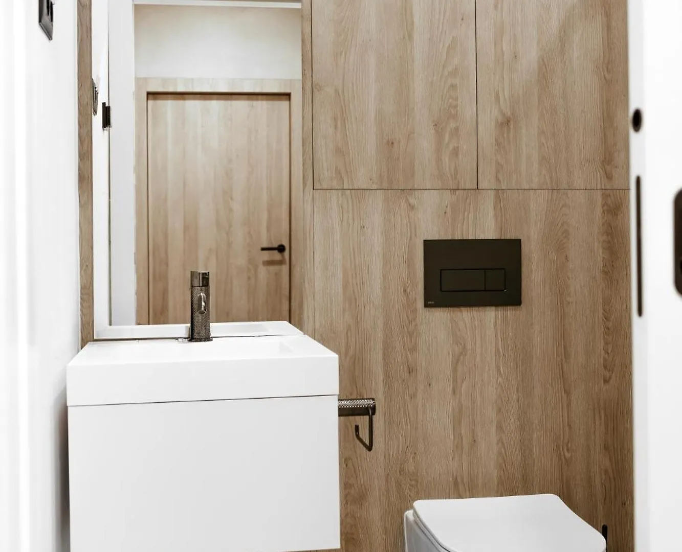 Apartina Boutique Suites Rtina