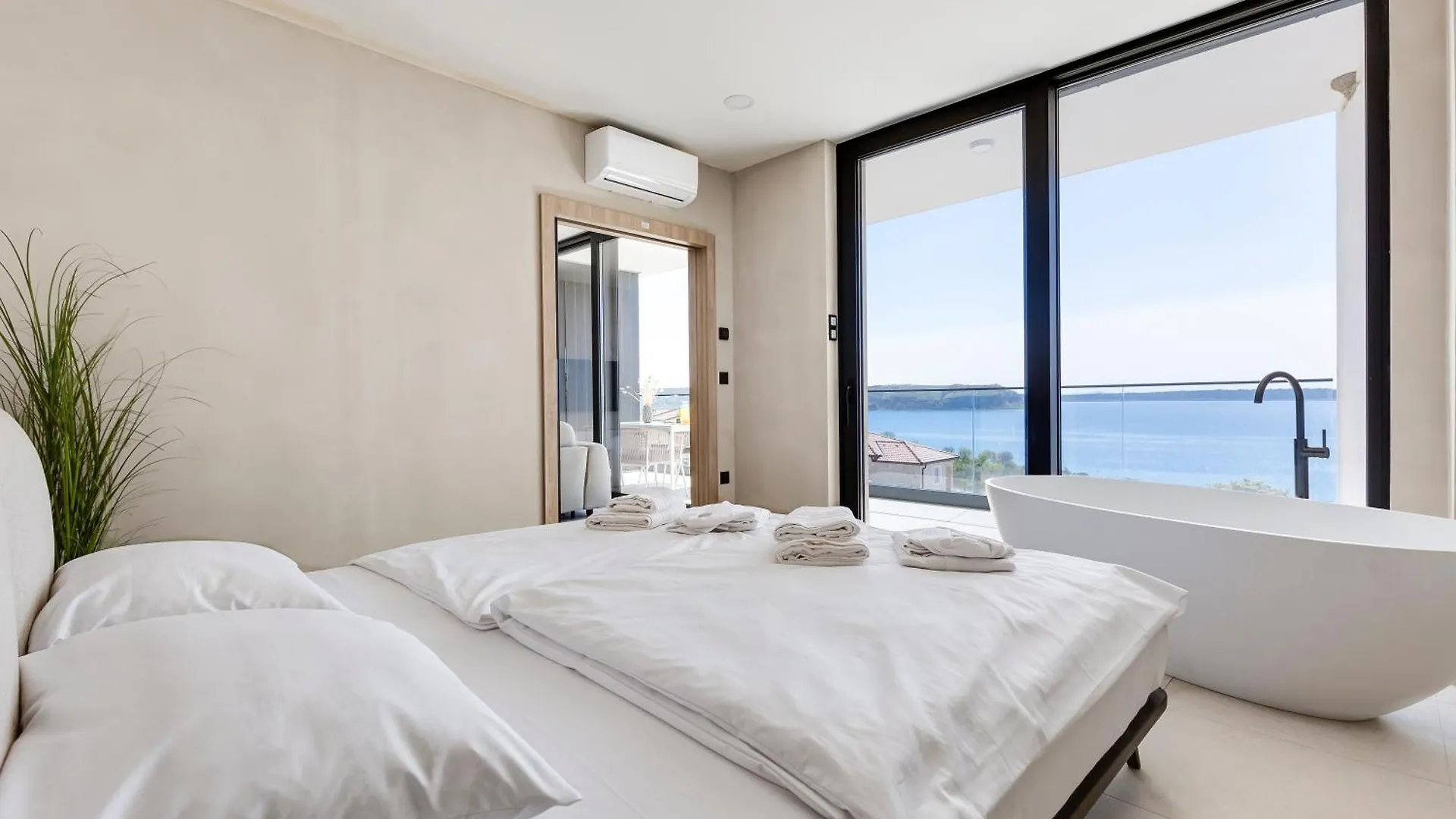 Aparthotel Apartina Boutique Suites